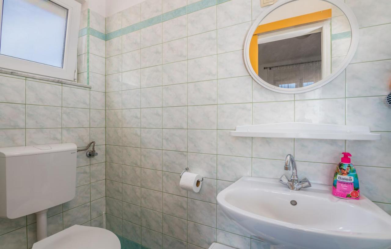 Rooms Valentino Vrh  Exterior foto