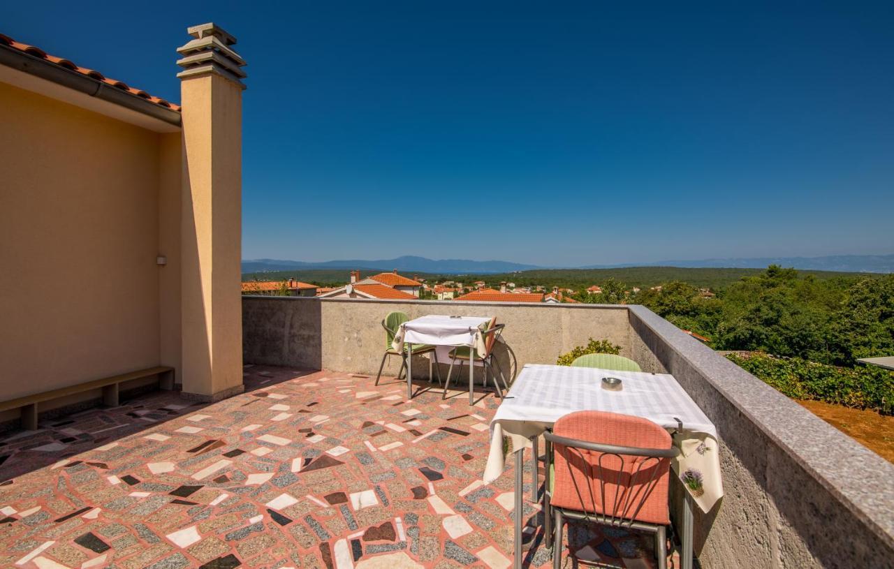 Rooms Valentino Vrh  Exterior foto